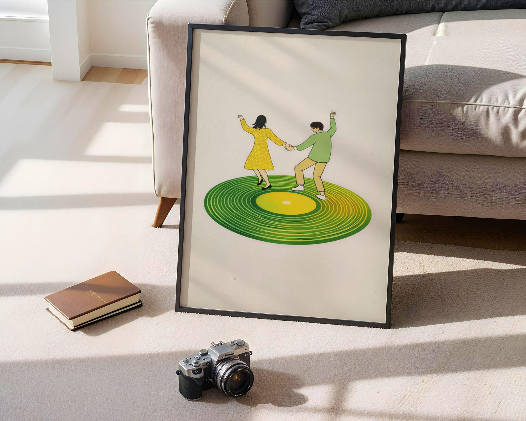 Dancing Couple Vinyl Record Wall Art, Retro Music Room Decor, Romantic Dance Print, Vintage Record Poster, Vinyl Record Poster, Music Decor - view 7